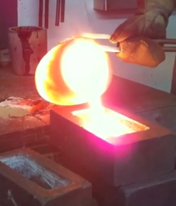 imgi_3_Refinery-pic3-256x300